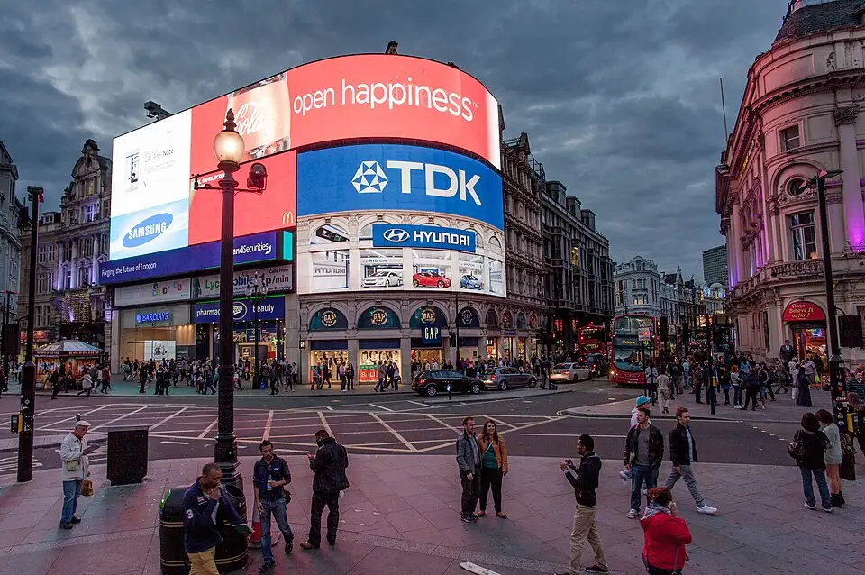 Piccadilly Circus, Londres