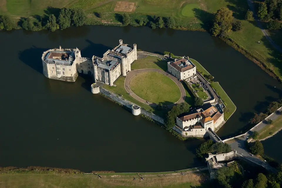 Leeds Castle, London