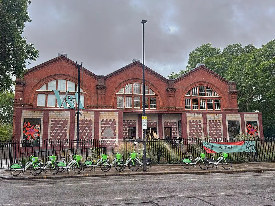 Young V&A, Londen